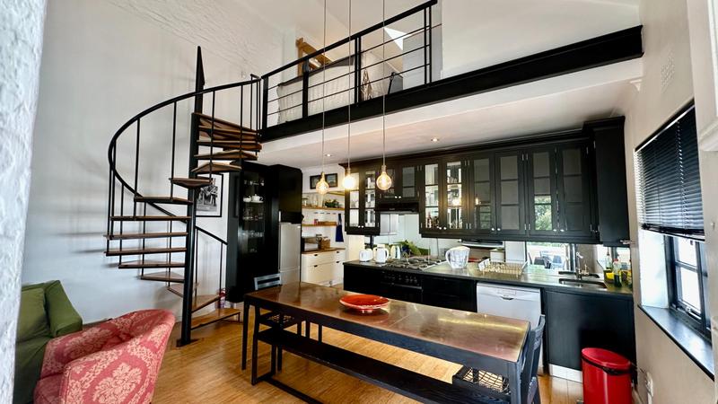 To Let 2 Bedroom Property for Rent in Sea Point Western Cape